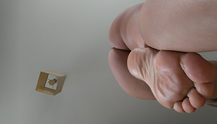 Kinky Feet Girl banner image
