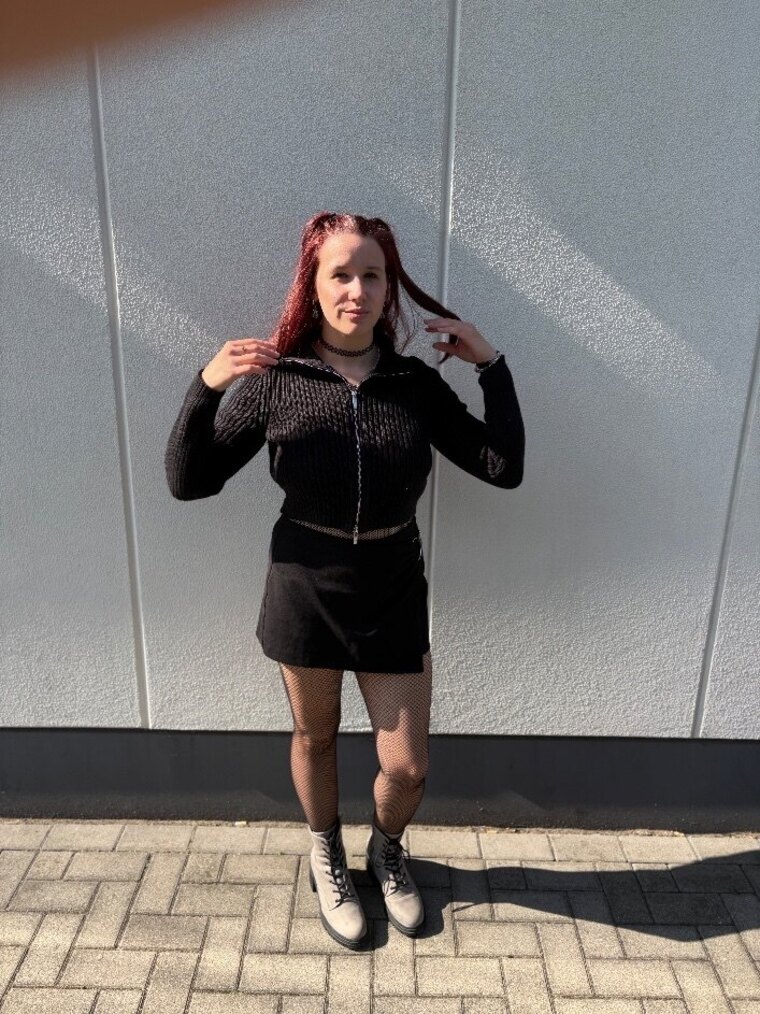 Kinky_Vixlet cover image