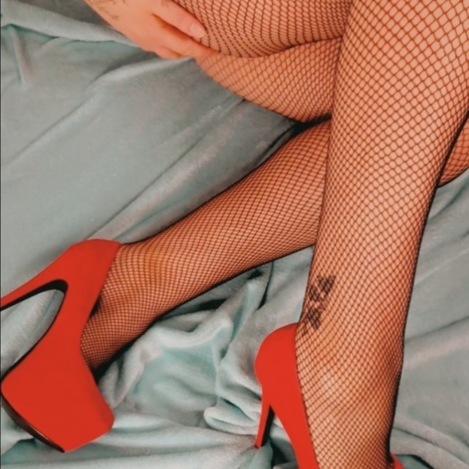 KinkyDee23 banner image