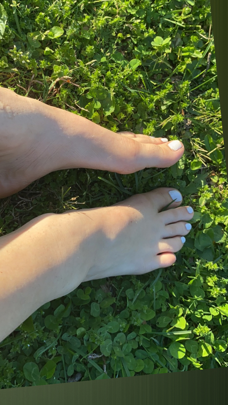 KittyFeet333 cover image
