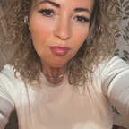 Katrina D avatar