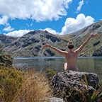 A kiwi girl in the outdoors (&amp; at home) avatar