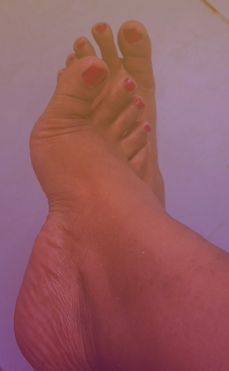 Klhoe_hot cover image