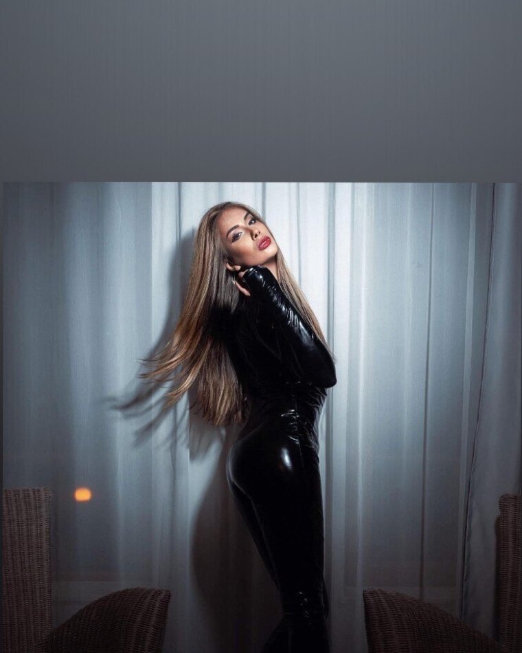 Kristélia Dimitrova cover image
