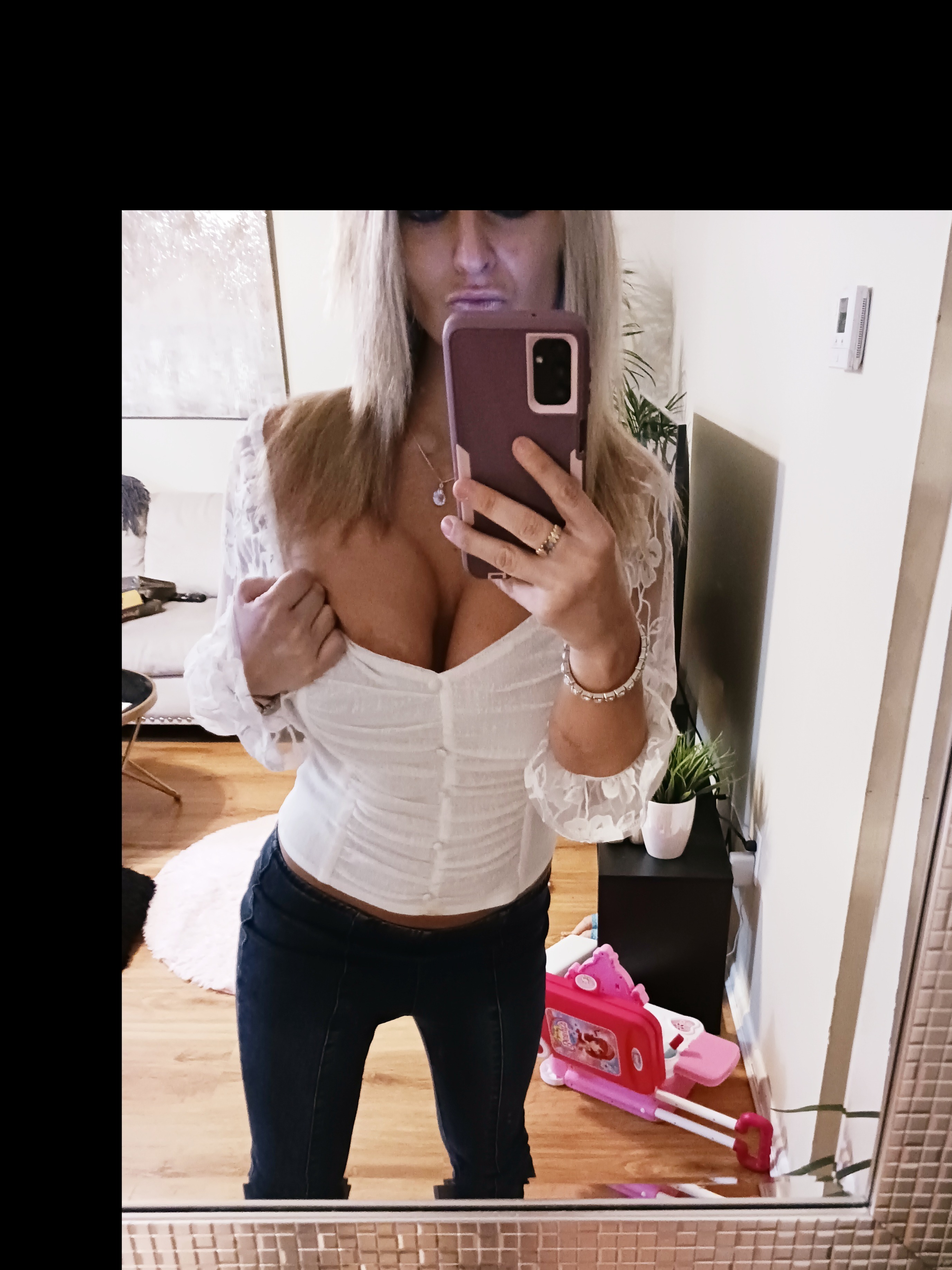 kristianaaalee banner image