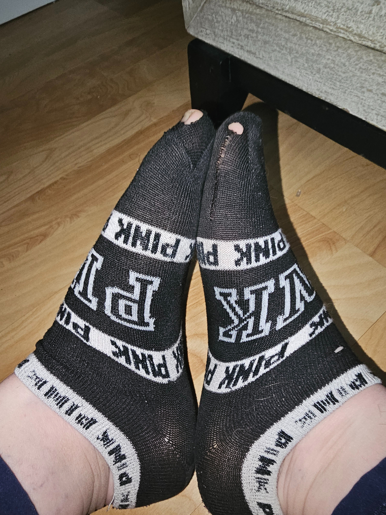 Krystal Rose🧦🦶 cover image