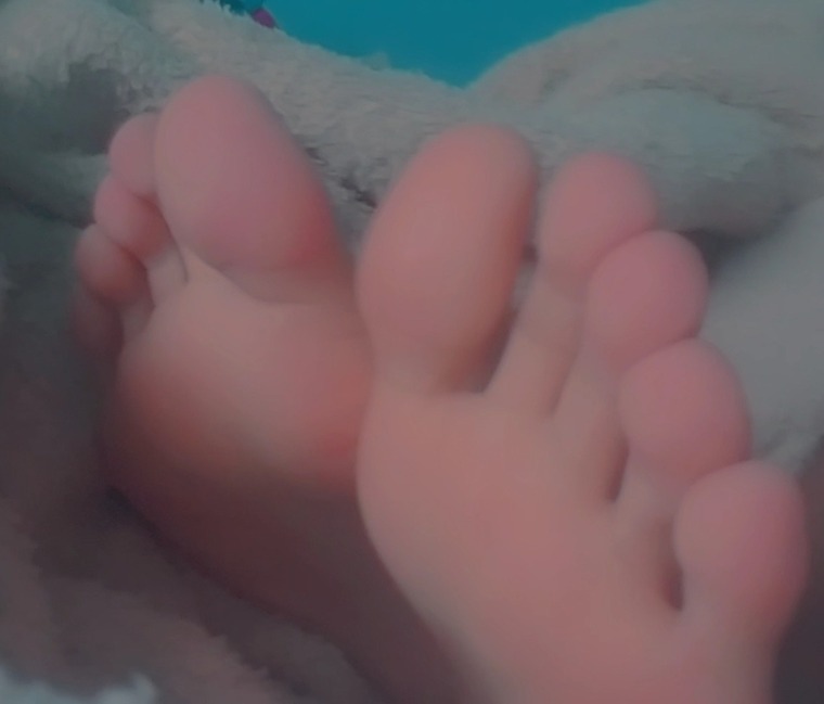 Kurome Feet banner image