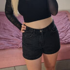 Kyra Adams ✨ avatar