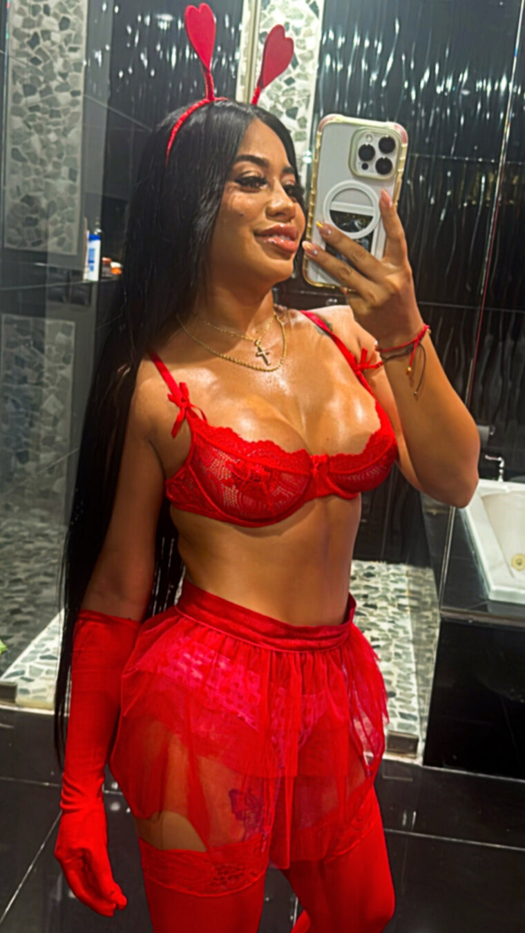 LA BABY❤️‍🔥 cover image