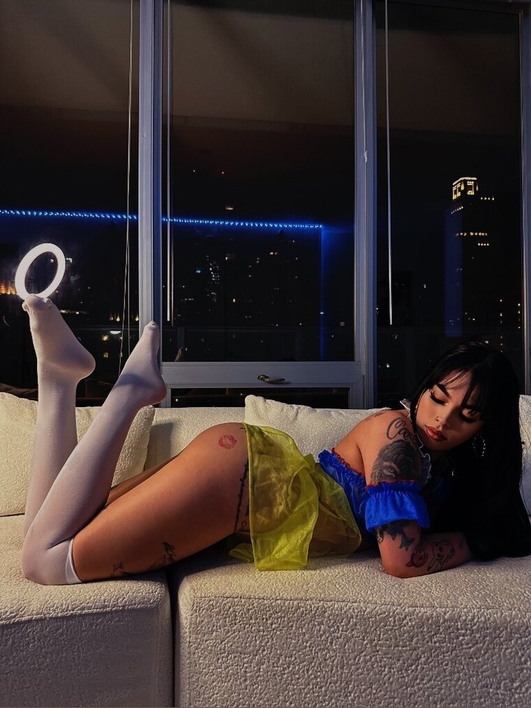 Yeliani Vera cover image