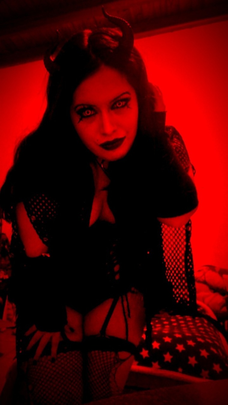Helen Revenge cover image