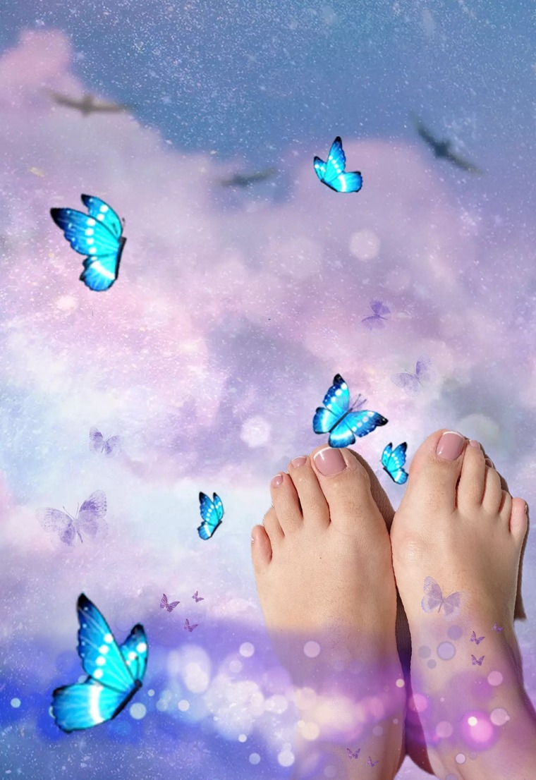 lady_feet cover image