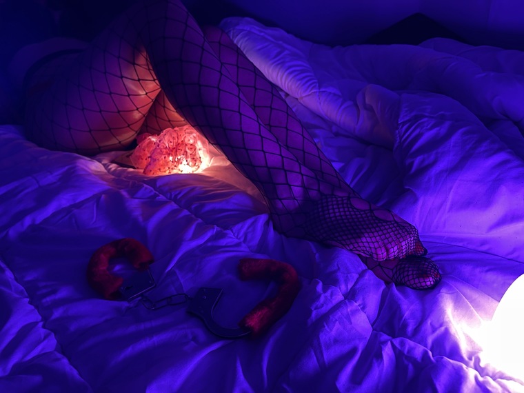 lady_G cover image
