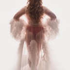 LadyRed32 avatar