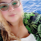 Lakeside Beauty🥰🥰 avatar
