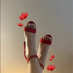 lapetitefeet avatar