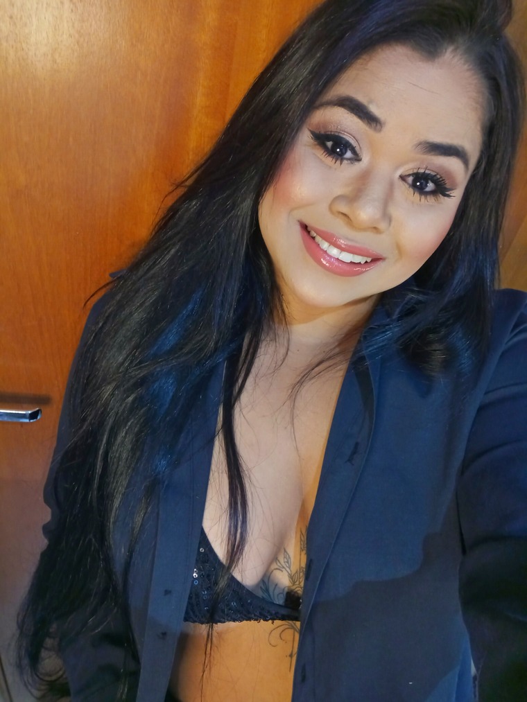 Larissa cover image