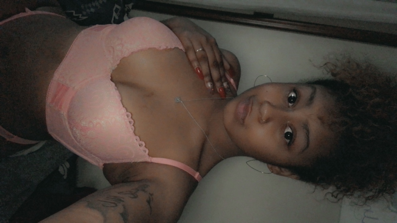 LightSkin Goddess π banner image