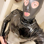 Latexloverboi XO avatar