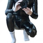 LatexStoryer avatar
