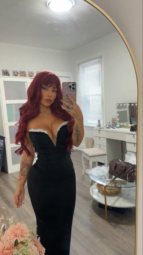 LATINA GODDESS cover image