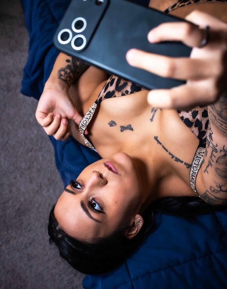 Ms.TrendSetter🩷😈 cover image