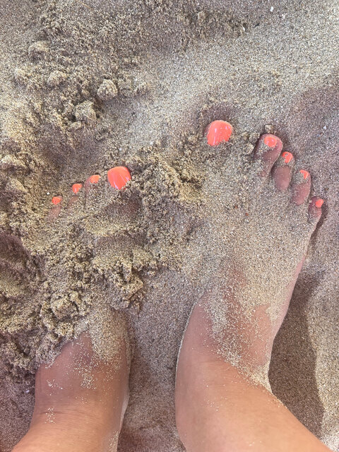 Latina Feet fetish cover image