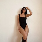 Mónica avatar