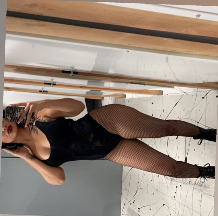 Latinamami692 banner image