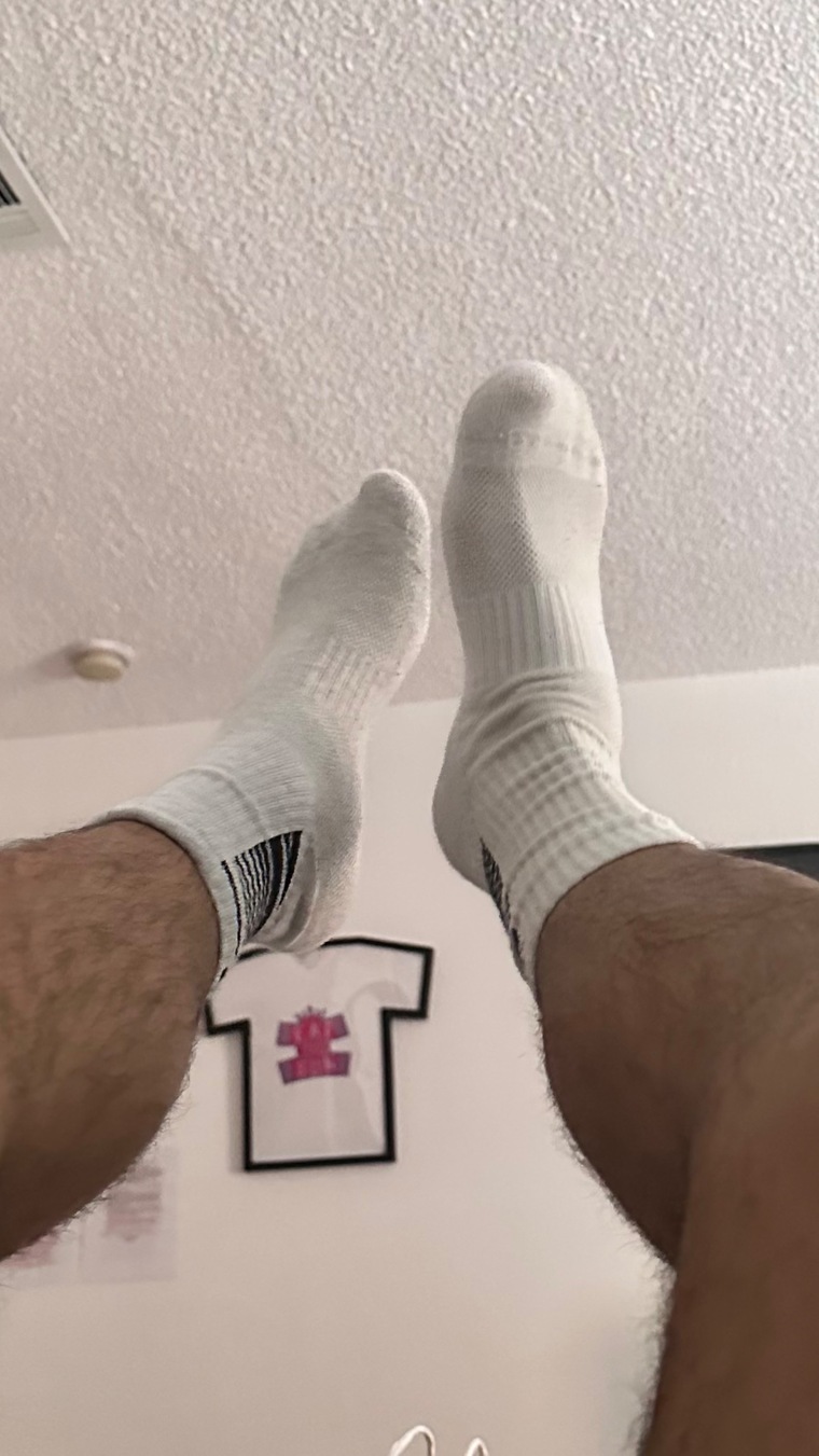 LatinFeet cover image