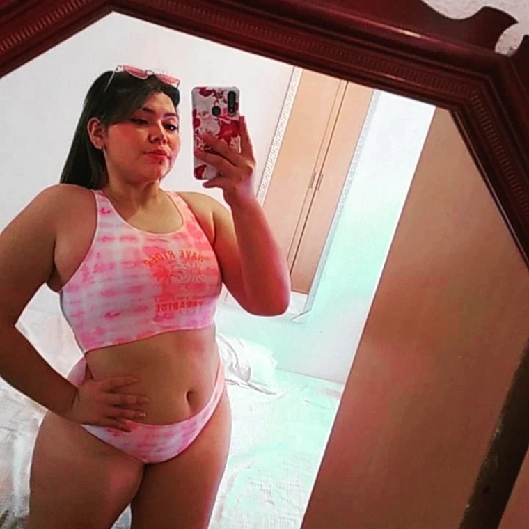 Laura León banner image