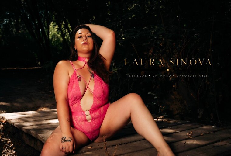 Laura Sinova cover image