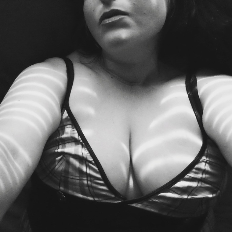 LaylaKnight cover image