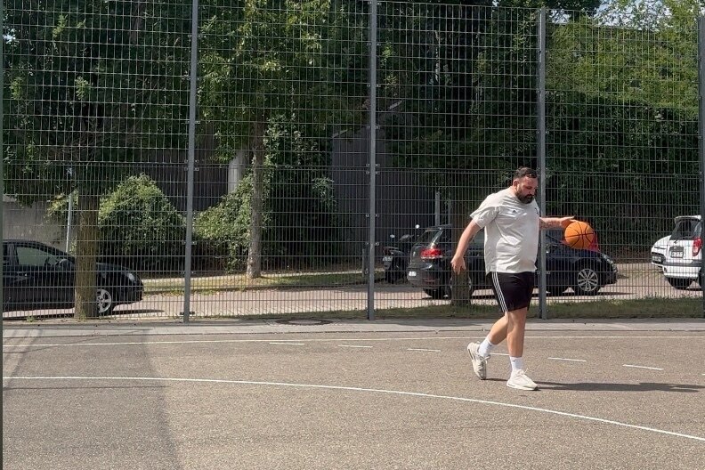 LBear banner image