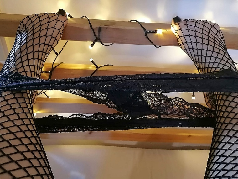 Léa.feet cover image
