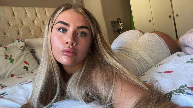 Leah🤸‍♀️🍑 cover image