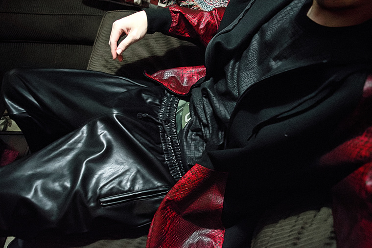 Leather Sagger banner image