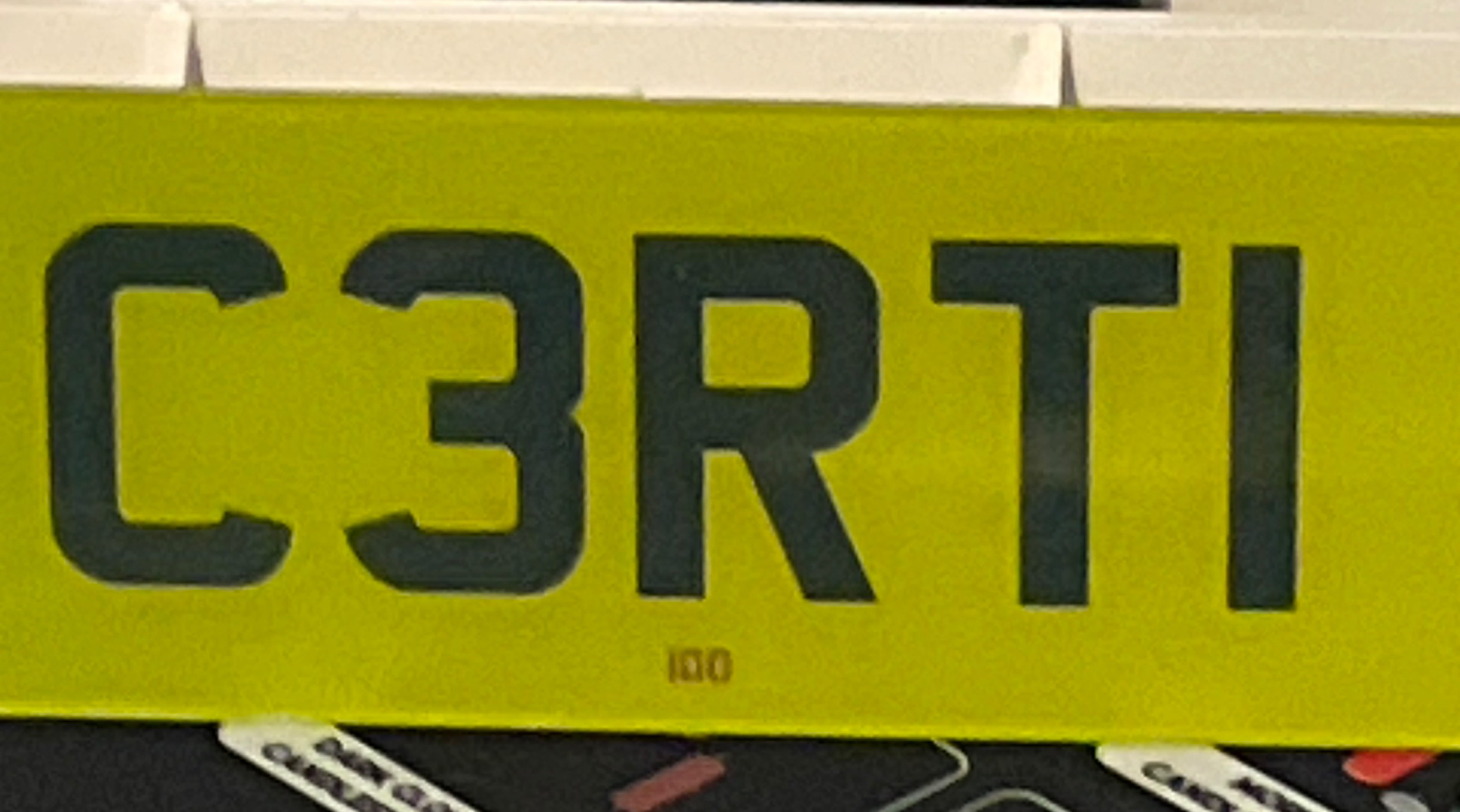Certi100 banner image