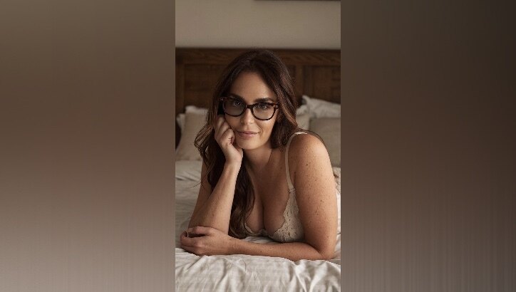 Leelee10 banner image