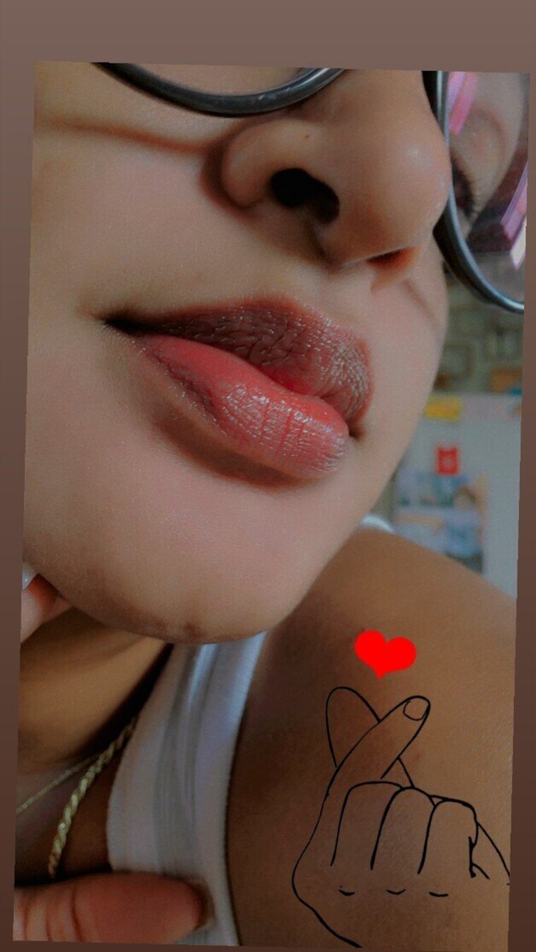 La Yiyi🔥 cover image