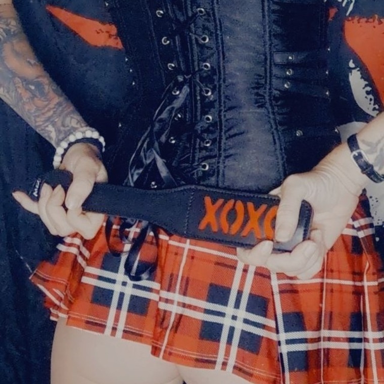 мєℓяσzє banner image
