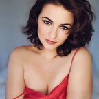 Lena 🇨🇭 avatar
