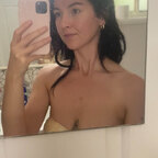 Leni Hall avatar