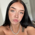 Leni Black avatar