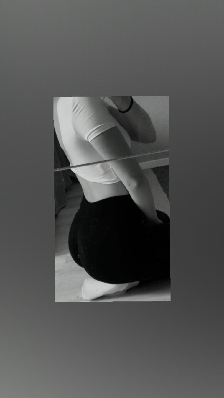 Leni cover image