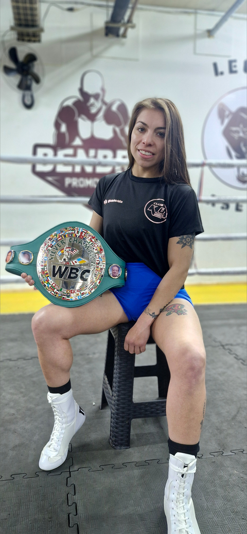 Daniela Leona Asenjo cover image