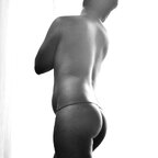 Leo Vers 🍑 avatar