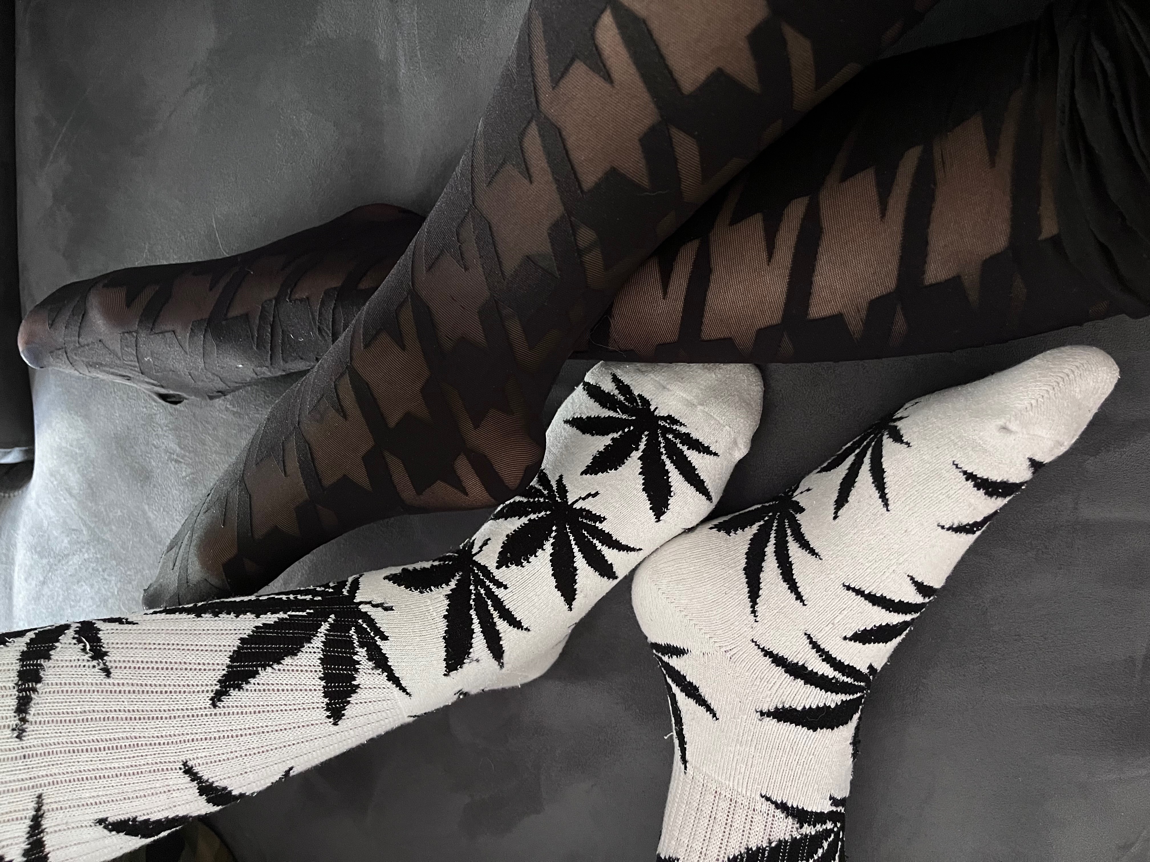 Lesbian feet banner image