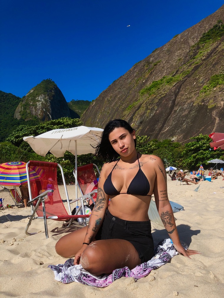 Leticia Marques banner image