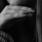 Pink lips avatar